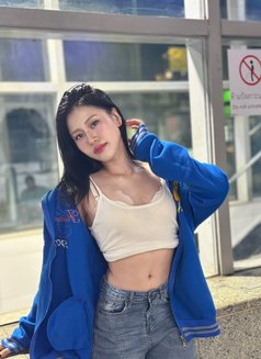 Charlane - Acompañantes transexual in Bangkok Photo 2 of 11