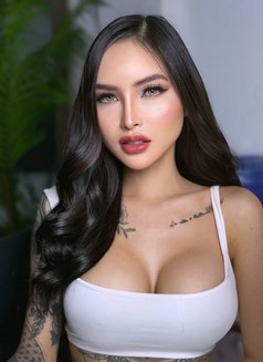 Charlene - escort in Mumbai Photo 2 of 9