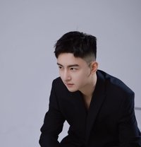 Charles - Male escort in Singapore