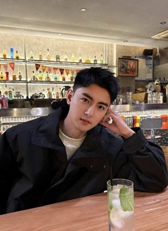 Charles - Male escort in Kuala Lumpur Photo 6 of 6