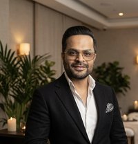 Charlie 75 - Male escort in Noida