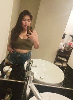 Charlie 101% real girl..Ur BJ queen - puta in Hong Kong Photo 3 of 6