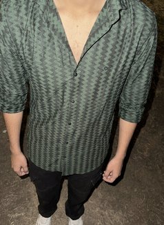 Charlie - Male escort in Gurgaon Photo 2 of 3