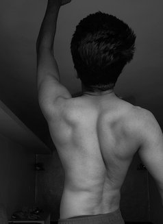 Charlie - Acompañantes masculino in Pune Photo 3 of 3