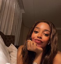 Charlotte - escort in Khobar