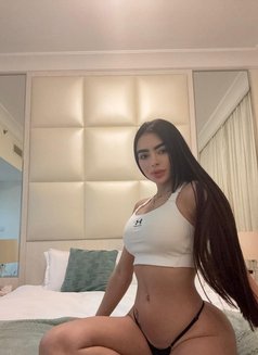 Charlotte - escort in Dubai Photo 10 of 14