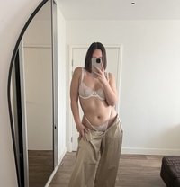 Charlotte Fox - escort in Hyderabad