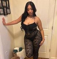 Charlotte full service anal - escort in Muscat