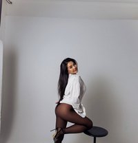 Charlotte - escort in Hong Kong