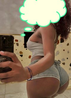 CHARLOTTE NEW ARRIVAL FOR NO CONDOM FUCK - puta in Mumbai Photo 6 of 6