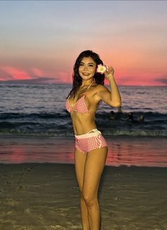 Charlotte - escort in Phuket Photo 4 of 6
