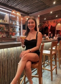 Charlotte - escort in Phuket Photo 6 of 6