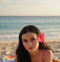 Charm - escort in Singapore