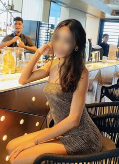 Charmaine Eva Young Petite GFE - puta in Colombo Photo 30 of 30