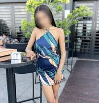 Charmaine Eva Young Petite GFE - puta in Colombo