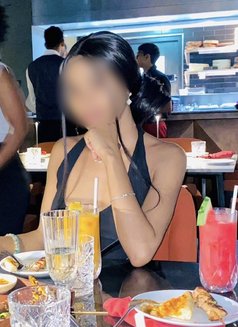 Charmaine Eva Young Petite GFE - puta in Colombo Photo 28 of 29