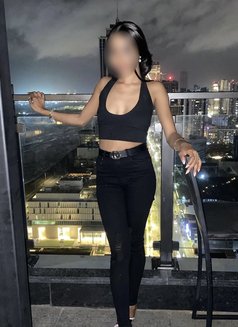 Charmaine Eva Young Petite GFE - puta in Colombo Photo 29 of 29