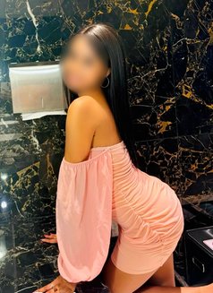 Charmaine Eva Young Petite GFE - puta in Colombo Photo 30 of 30