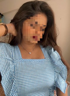 Charming Kiara – Relaxed & Friendly Vibe - escort in Bangalore Photo 2 of 3