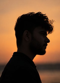 Charming Manish - Acompañantes masculino in New Delhi Photo 2 of 3