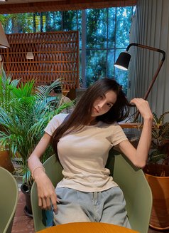 ⚜️ Charming Shemales in Downtown ⚜️ - Transsexual escort in Dubai Photo 2 of 12