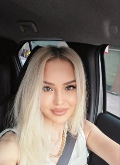 Charming Vika - puta in Dubai Photo 4 of 15