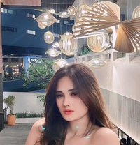 Charming Women With 36d Natural Boobs - puta in Bali