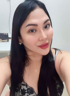 Charmy - escort in Dubai Photo 3 of 6