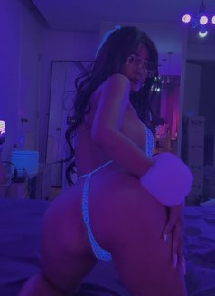 Charon - escort in Bangkok Photo 7 of 10