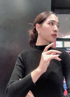Chartam - puta in Bangkok Photo 3 of 8