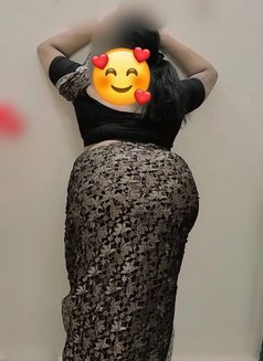 🥀Charu🥀 Bhabhi❣️ - puta in New Delhi Photo 2 of 5