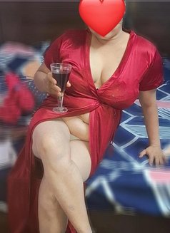 🥀Charu🥀 Bhabhi❣️(real & cam) - escort in New Delhi Photo 2 of 8