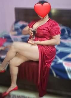 🥀Charu🥀 Bhabhi❣️(real & cam) - escort in New Delhi Photo 4 of 8
