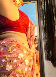 🥀Charu🥀 Bhabhi❣️(real & cam) - puta in New Delhi Photo 2 of 8