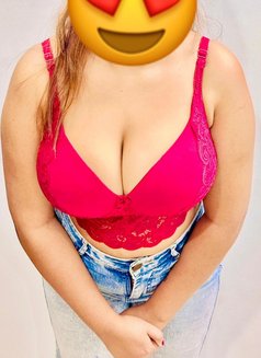 Charu🧿 independent Real Meet & Cam Fun - puta in New Delhi Photo 7 of 7