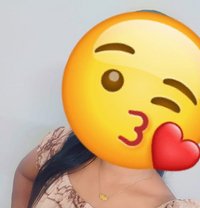 Charu - puta in Tiruchirapalli