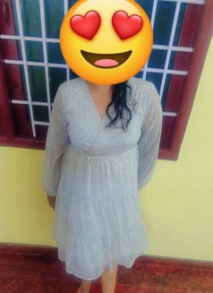 Charu - escort in Tiruchirapalli Photo 7 of 7