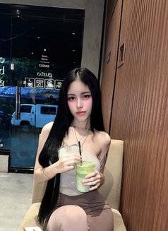 Chasbabygirl - escort in Manila Photo 4 of 8