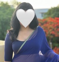 VERONICA OBEROI - escort in Hyderabad Photo 5 of 10