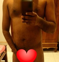 Chathura Perera - Perfect Licker - Male escort in Colombo Photo 5 of 12