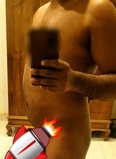 Chathura Perera - Male escort in Colombo Photo 6 of 10
