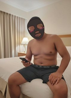 Chathura Perera - Your Licking Partner - Acompañantes masculino in Colombo Photo 11 of 12
