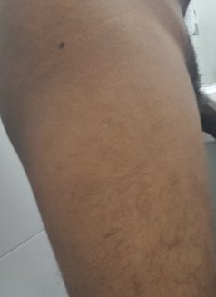 Chathuranga - Male escort in Colombo Photo 4 of 6