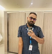 Chathushka Randika - masseur in Colombo