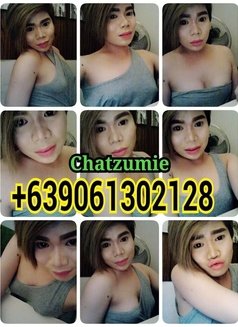Chatzumie - Transsexual escort in Singapore Photo 1 of 2