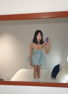CHÂU ANH - escort in Ho Chi Minh City Photo 17 of 19
