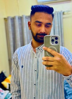 Chaudarywaqar - escort in Dubai Photo 1 of 9