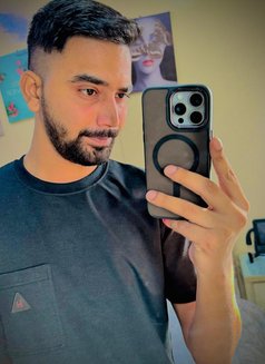 Chaudarywaqar - escort in Dubai Photo 3 of 9