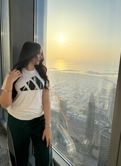 Chavi Arora - escort in Dubai Photo 7 of 8