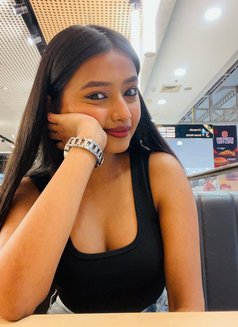 Chavvi in Kochi - puta in Kochi Photo 1 of 5